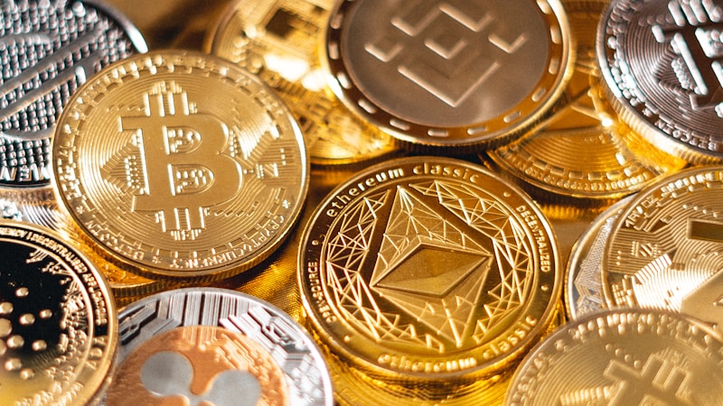 Stablecoins vs. Traditional Fiat: Which is Better for Remittance?